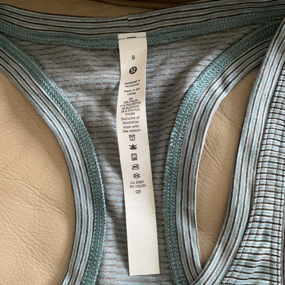 SOLD Swiftly Tech Racerback Tank 2.0 Race Length Sz 8 - Picture 2 of 4